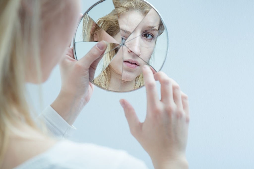 Espejo – Significado Y Simbolismo De Los Sueños 4