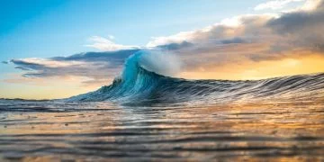 Wave – Dream Meaning and Symbolism 51