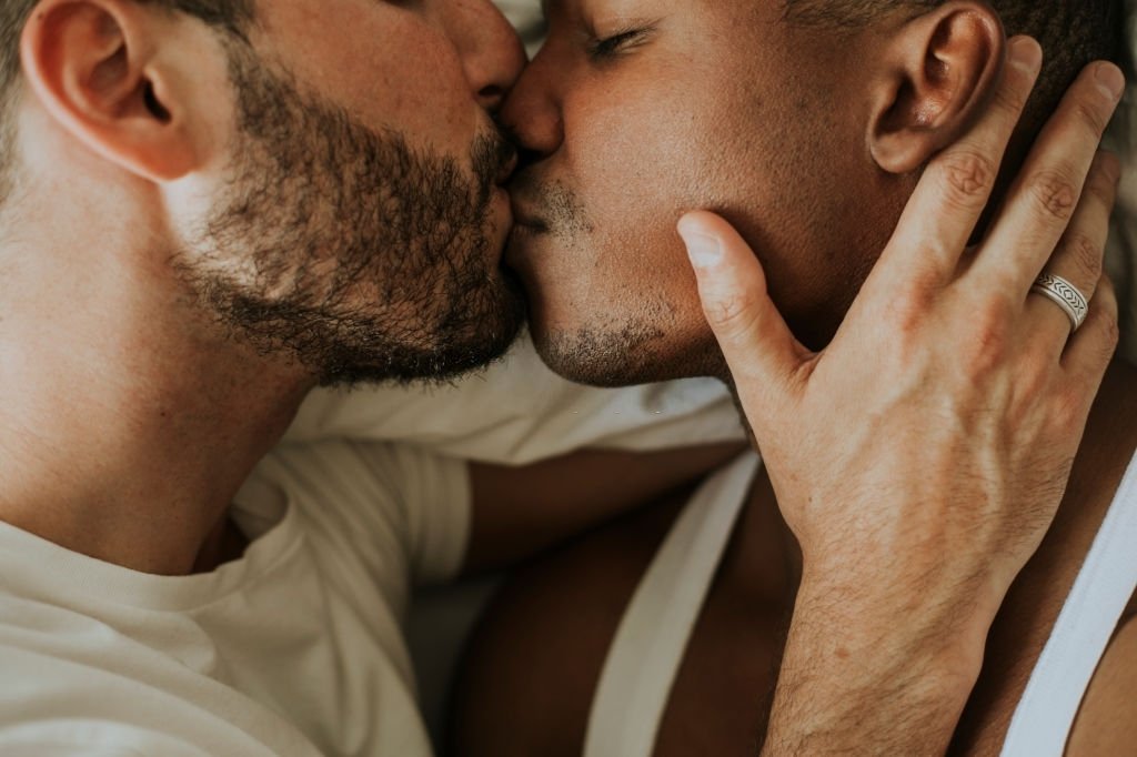 Homosexual Kiss
